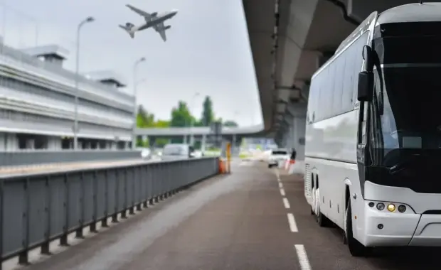 Reptéri parkoló transzfer – hogyan működik és mire számíthatsz?